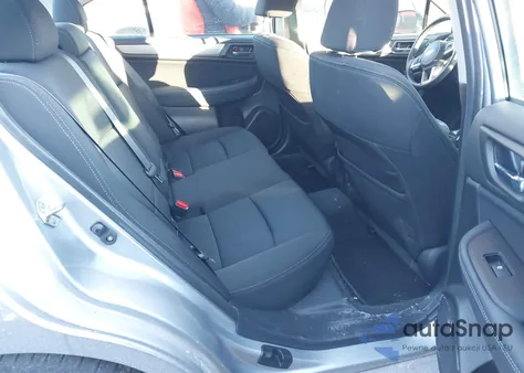 2017 Subaru Legacy 2.5I Premium z USA, uszkodzony, nr VIN 4S3BNAC65H3062200